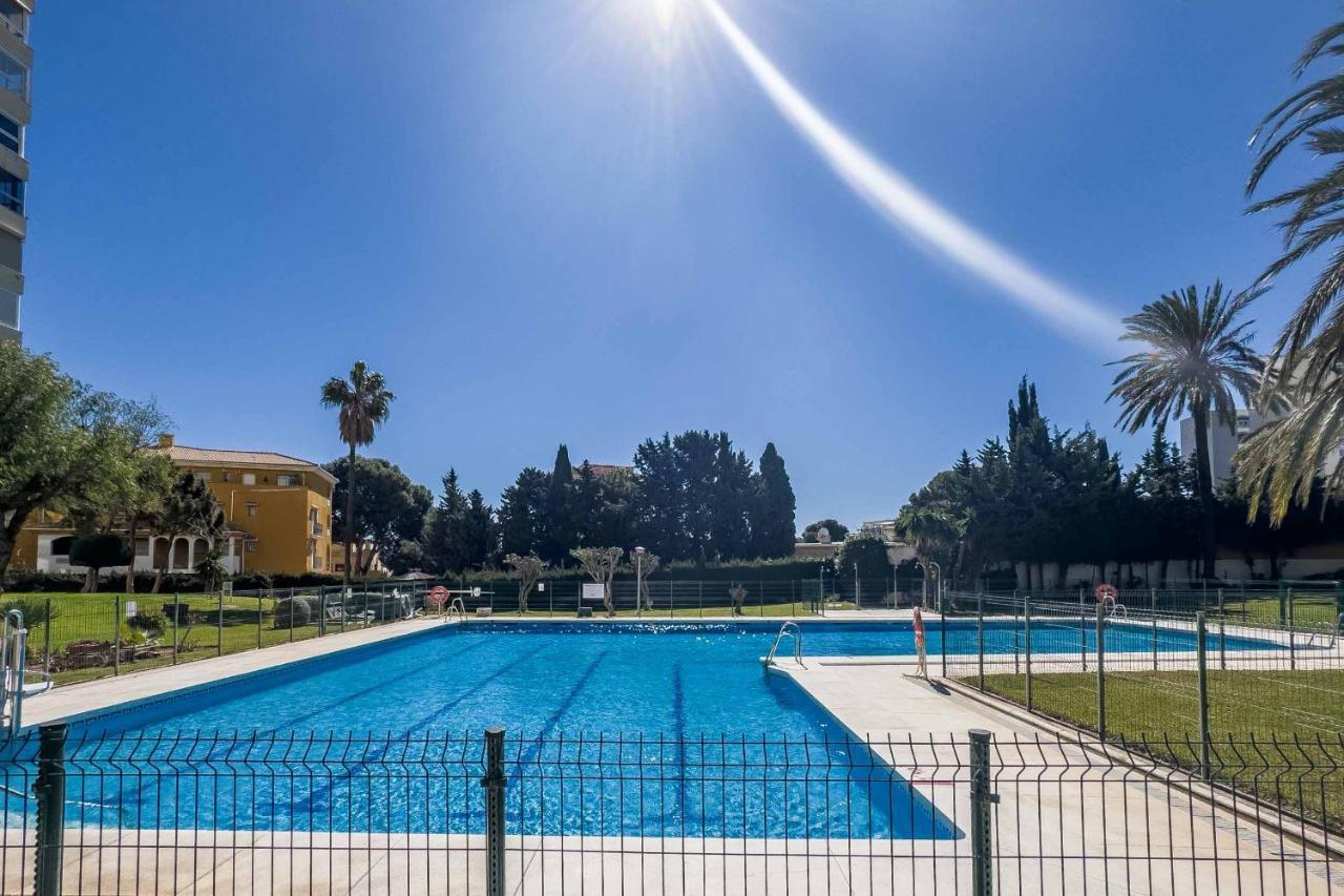 Apartamento Acogedor, Terraza, Piscina Y Mar Benalmádena Exterior foto
